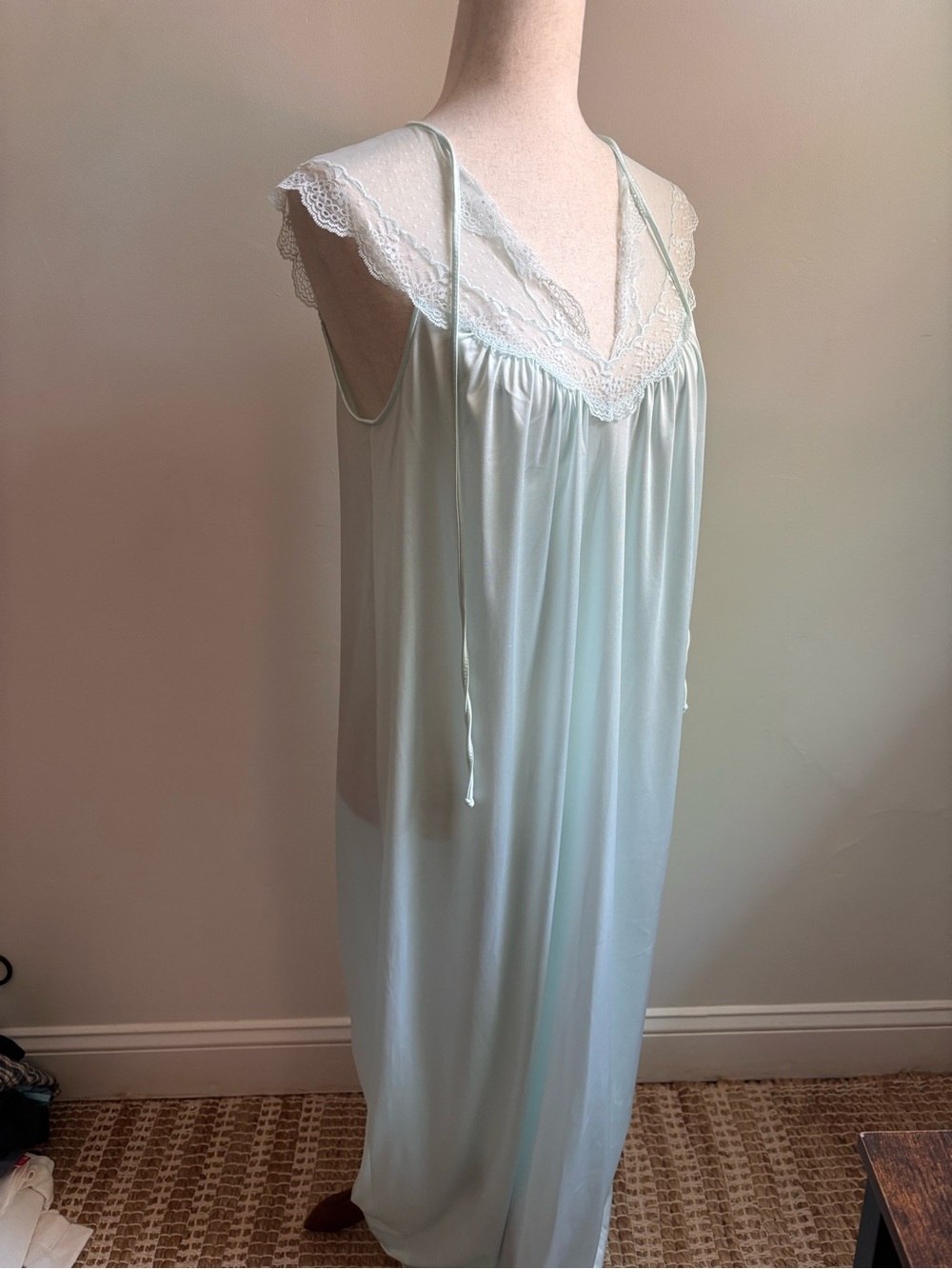 Vintage Heiress Aqua Blue Satin Lace Trim Nightgown Maxi Lounge Dress 18” P2P